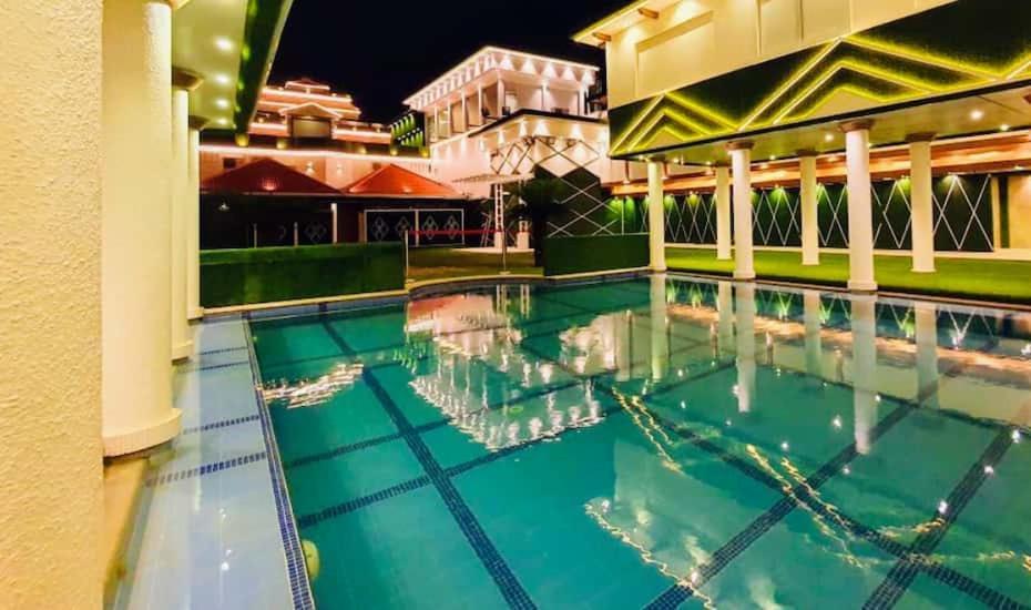 B8 Hotel Chennai Exterior photo